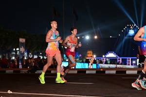 BIB: 215
                            <button type="button" onclick="openModal(15063408)" class="btn btn-primary btn-sm float-right btn-popup" data-toggle="modal" data-target=".modal-high-quality">
                        <i class="fas fa-shopping-cart"></i> Add to Cart
                    </button>
                                            <button type="button" onclick="isThisMe(15063408, true)" class="btn btn-success btn-sm float-right btn-popup btn-isme hidden" data-toggle="tooltip" data-placement="bottom" title="นี่คือรูปของคุณใช่ไหม คลิกที่นี่เพื่อเอาเข้าอัลบั้ม">
                        <i class="fas fa-plus"></i> Add to album
                    </button>
                    <button type="button" onclick="isThisMe(15063408, false)" class="btn btn-warning btn-sm float-right btn-popup btn-isnotme hidden">
                        <i class="fas fa-ban"></i> Remove from album
                    </button>